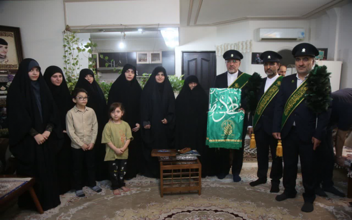 تجلیل از مادر شهید دخانچی در قم